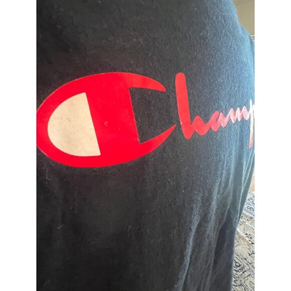 CHAMPION BLACK WITH RED LOGO TSHIRT MENS XL - Picture 3 of 7